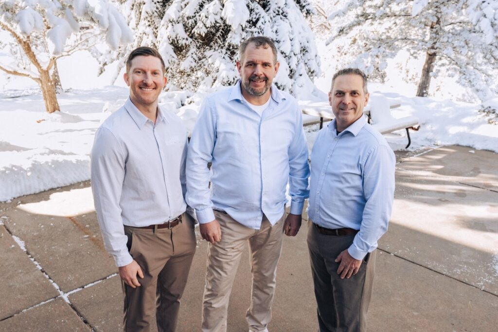 Comparing Clear Aligners vs Braces and What to Expect